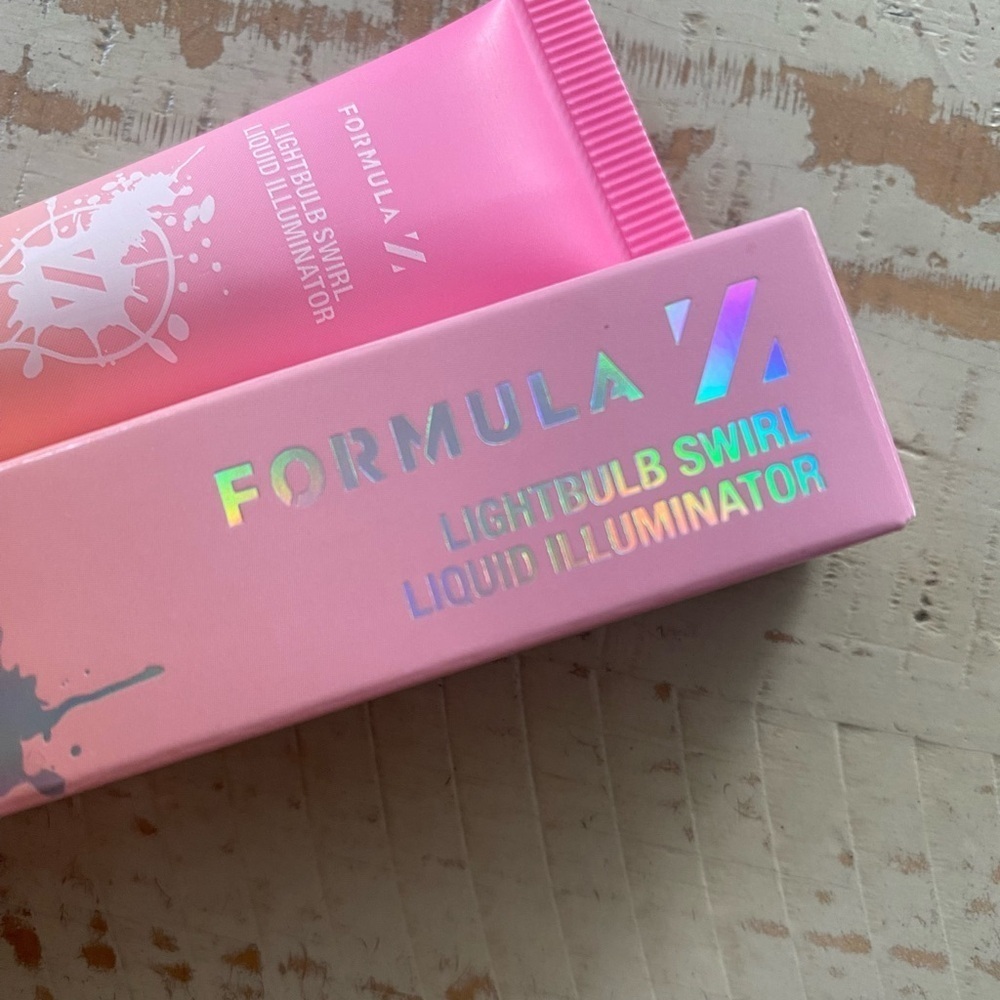 NEW IN BOX Formula Z Lightbulb Swirl Liquid Illuminator - Picture 2 of 8